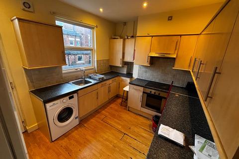 5 bedroom house to rent, Granby Grove, Leeds LS6
