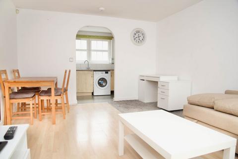 2 bedroom apartment for sale, East Lodge, Pettacre Close, Thamesmead West, SE28 0PB