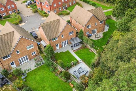 undefined, Gatesmead, Haywards Heath, RH16
