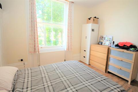 2 bedroom apartment to rent, Bolton Road, St John's Wood NW8