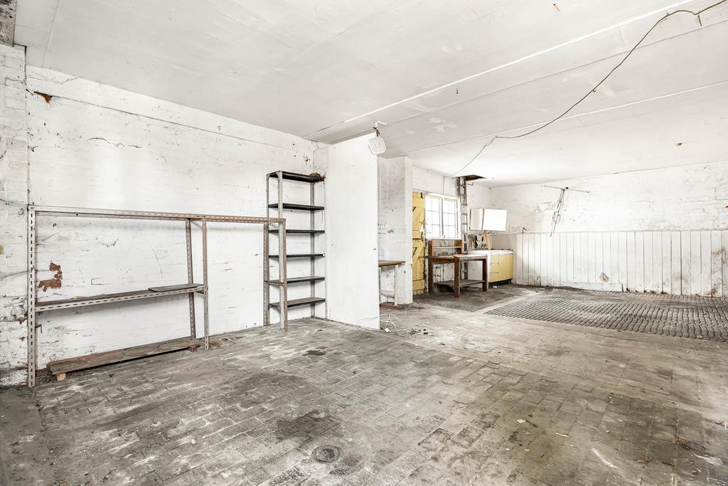 Outbuilding