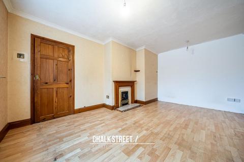 undefined, Broadhurst Walk, Rainham, RM13