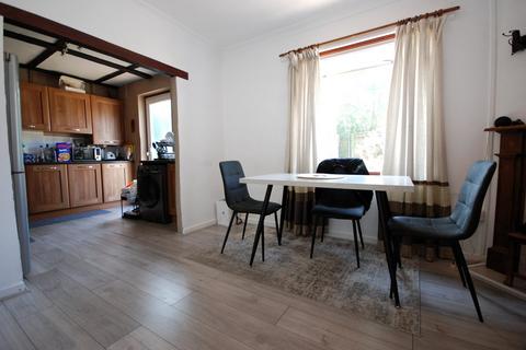 undefined, Hawkslade Road, Peckham Rye SE15