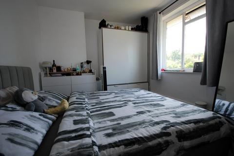 undefined, Hawkslade Road, Peckham Rye SE15