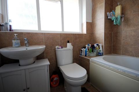 undefined, Hawkslade Road, Peckham Rye SE15