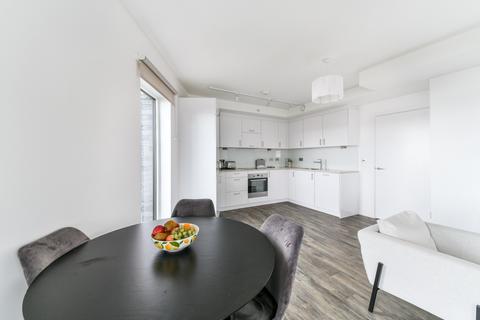 3 bedroom apartment to rent, Pontoon Dock London E16