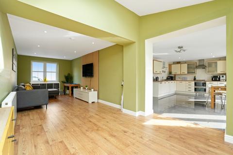 4 bedroom detached house for sale, 72 Blink O'Forth, Prestonpans, EH32 9GA
