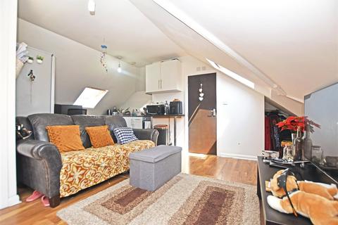 undefined, Lampton Park Road, Hounslow