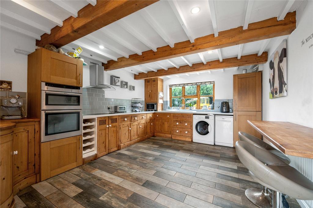 Lakesdide Cottage