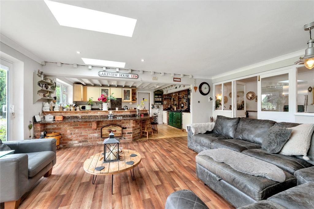 Living Kitchen