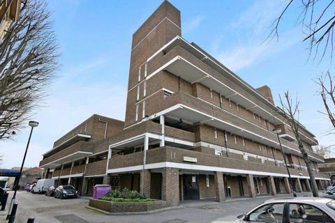 2 bedroom maisonette for sale, Bower Street , London, E1 0LD