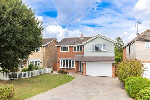 4 bedroom detached house for sale, Causeway End Road, Felsted, Dunmow