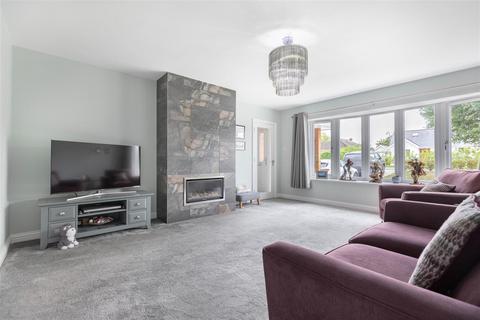 4 bedroom detached house for sale, Causeway End Road, Felsted, Dunmow