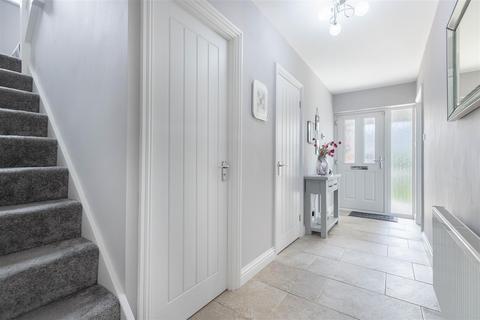 4 bedroom detached house for sale, Causeway End Road, Felsted, Dunmow