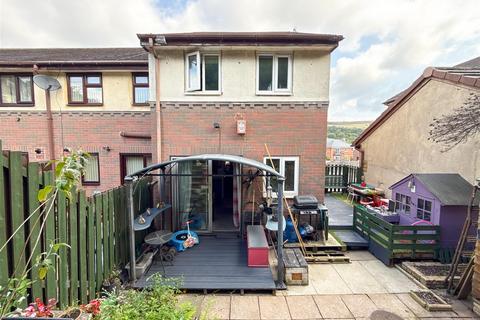 undefined, Paterson Close, Stocksbridge, S36