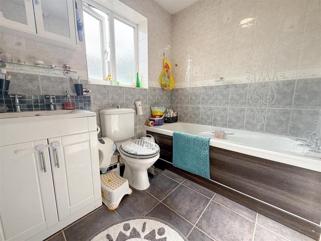 Family bathroom