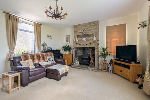 2 bedroom detached house for sale, School Ridge, Upper Heights Road, Thornton, Bradford, BD13