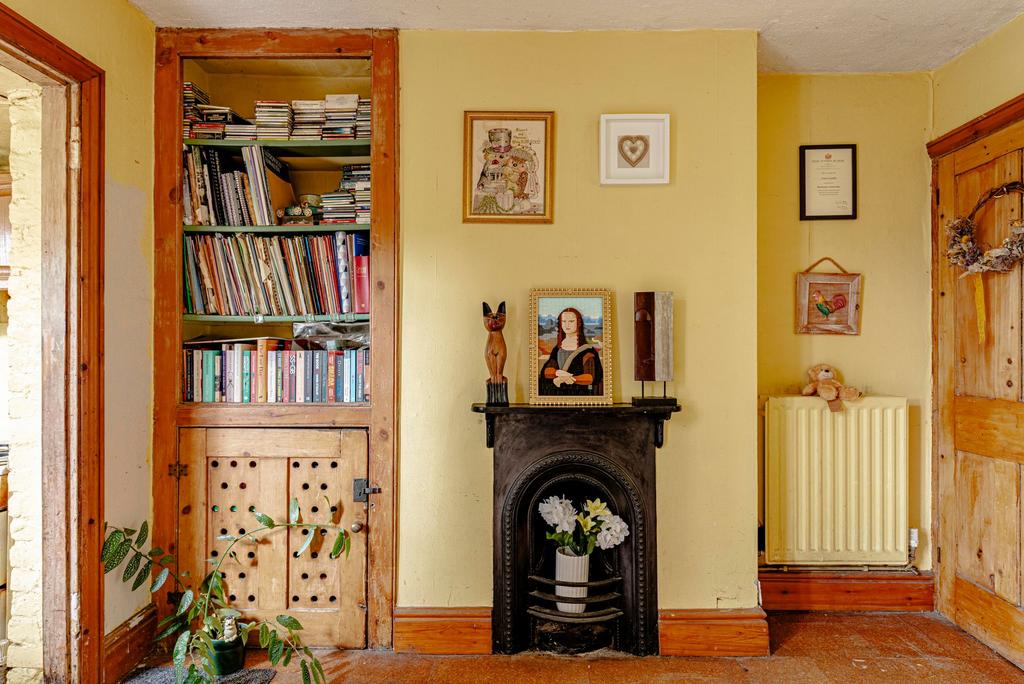Dining Room (2)