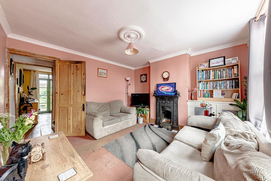 Living Room (1)