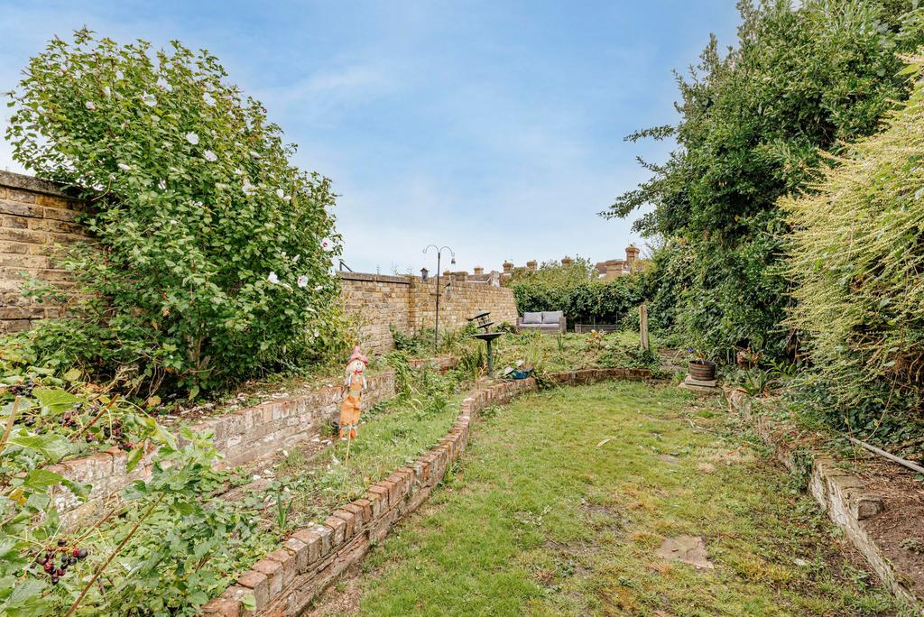 Rear Garden (2)