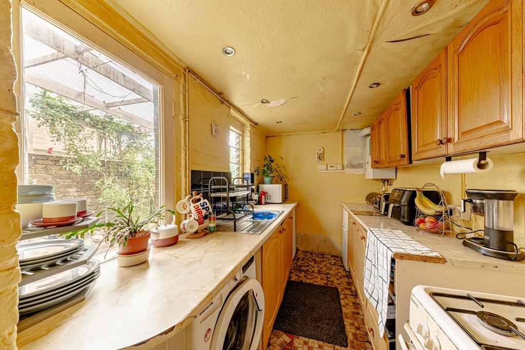 Kitchen (1)