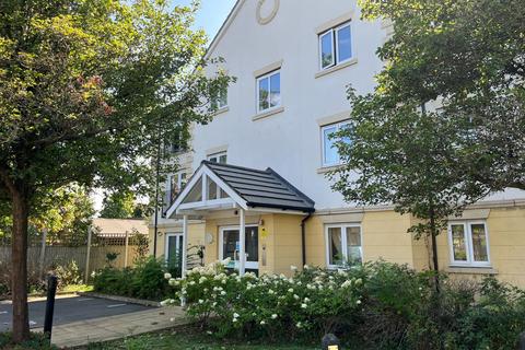 2 bedroom flat for sale, Celandine Grove, Oakwood N14