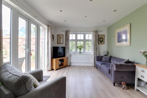 undefined, Great Oldbury Drive, Great Oldbury, Stonehouse