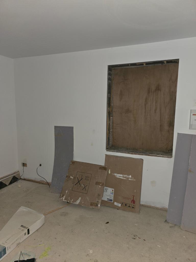 Studio 1 jpg