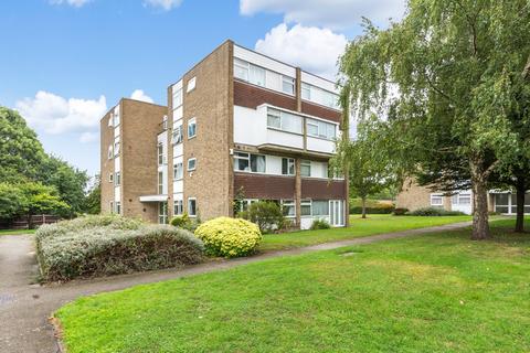3 bedroom flat for sale, Wickham Street, Welling, DA16