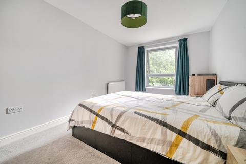 1 bedroom flat for sale, Calloway House, Coombe Way, Farnborough, GU14