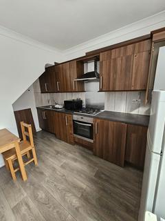 2 bedroom flat to rent, Fordham Street, London E1