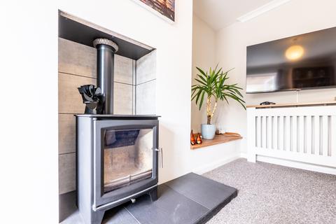 4 bedroom semi-detached house for sale, Chandler Close, Bampton, Oxfordshire, OX18