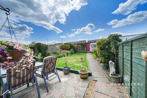24 Nickleby Road, Gravesend, DA12 4UG