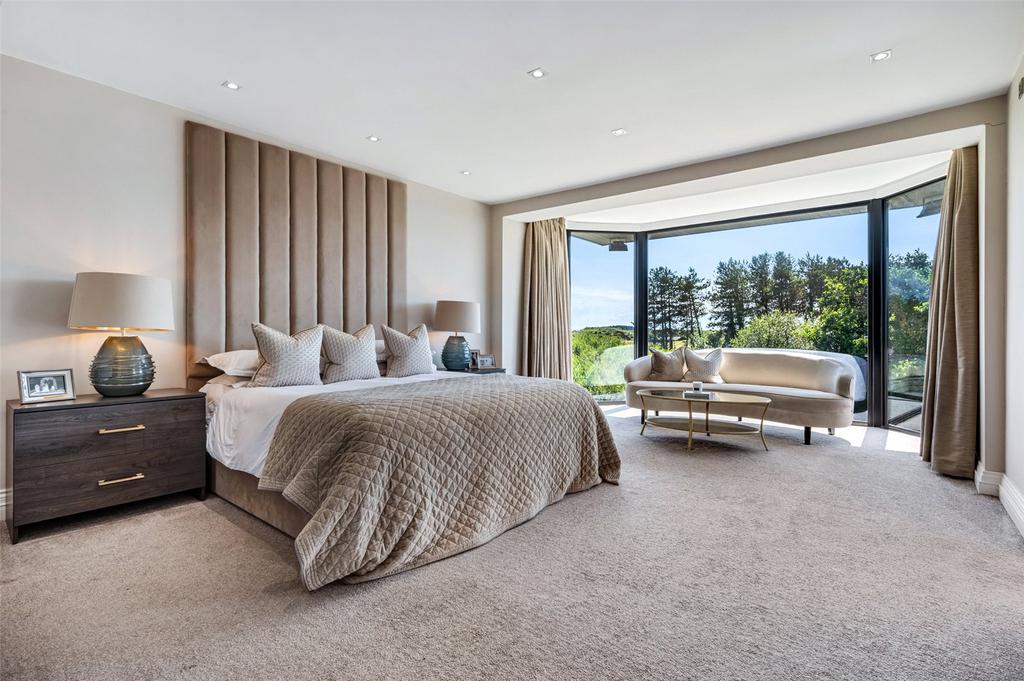 Master Bed