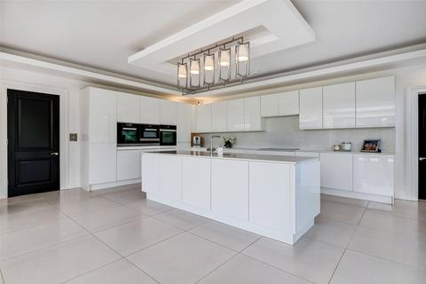 4 bedroom detached house for sale, Selworthy Road, Birkdale, Lancashire, PR8