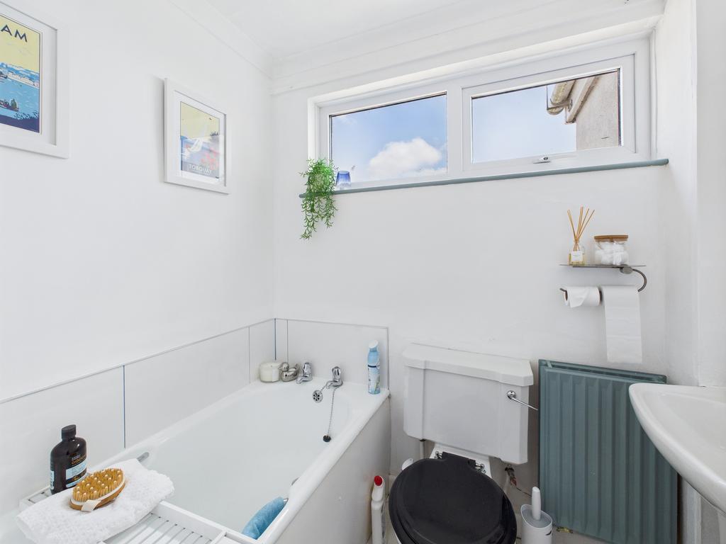 Cam05627 g0 pr0006 still011