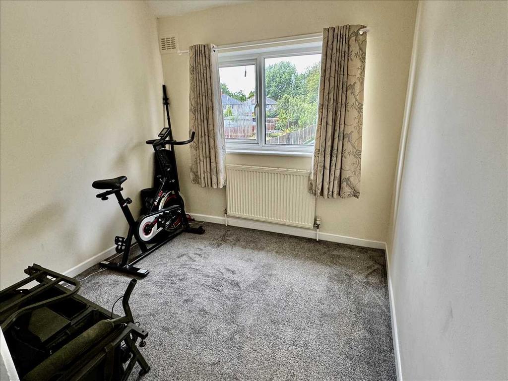 BEDROOM 3 (Rear)