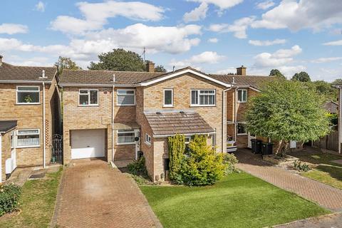 undefined, Dove House Close, Bromham