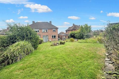 3 bedroom semi-detached house for sale, Lynton Road, Melton Mowbray, Leicestershire