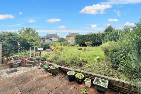 3 bedroom semi-detached house for sale, Lynton Road, Melton Mowbray, Leicestershire