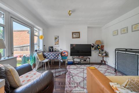 3 bedroom semi-detached house for sale, Guildford GU2