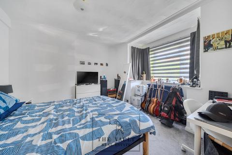 3 bedroom semi-detached house for sale, Guildford GU2