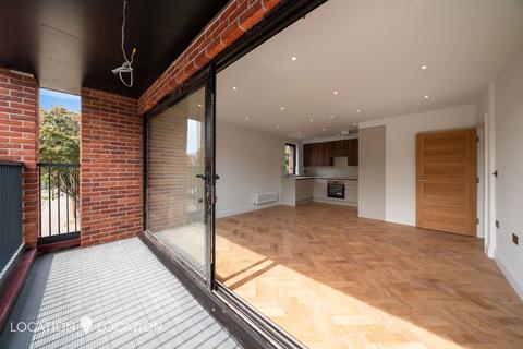 1 bedroom flat for sale, 58 Roman Way, London, N7