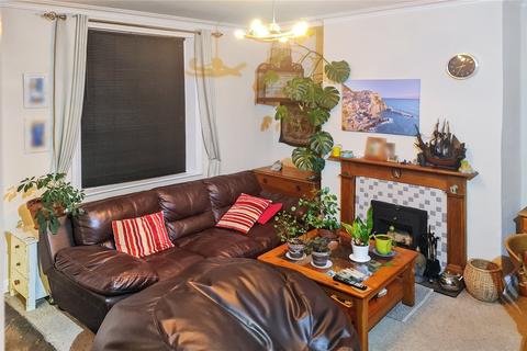 2 bedroom terraced house for sale, Nunthorpe Road, Leeds