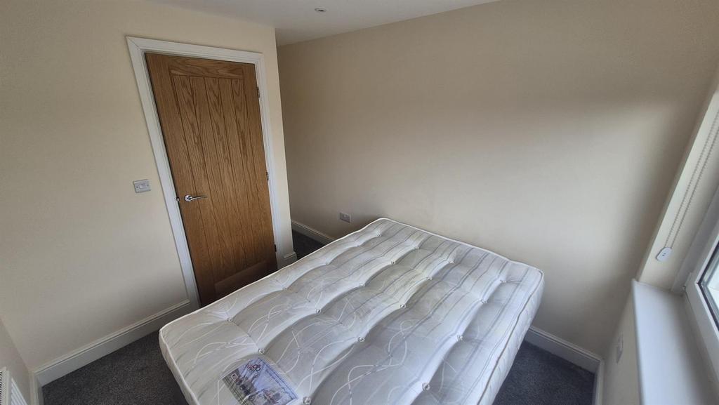 4 BPH Bedroom 2 2.jpeg