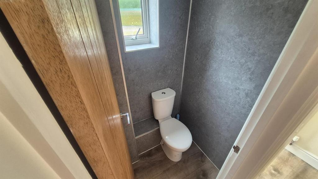 4 BPH WC 1.jpeg