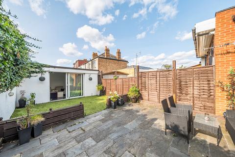 undefined, Bond Road, Mitcham CR4