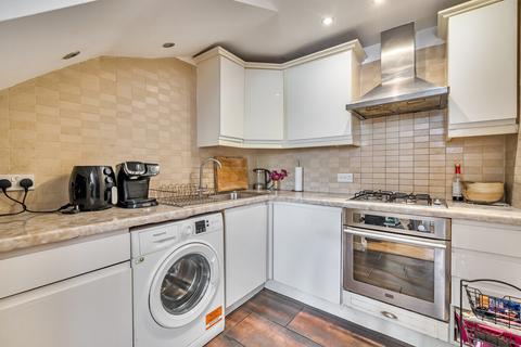undefined, Bond Road, Mitcham CR4