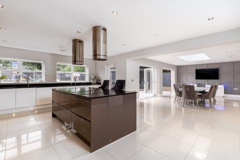 4 bedroom detached house for sale, Cambridge Road, Bishop's Stortford CM22