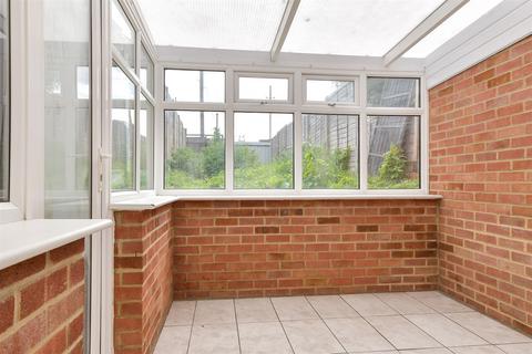 22 Grange Road, Rochester, ME2 4DD